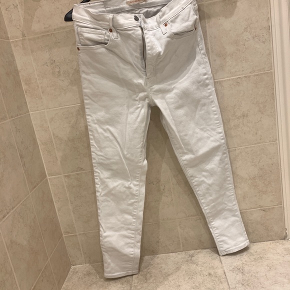 WOMEN’S WHITE LEVI LEVI’S  JEANS - Picture 5 of 6